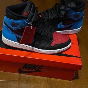 Used Jordan 1 Nc to Chi leather shoe.